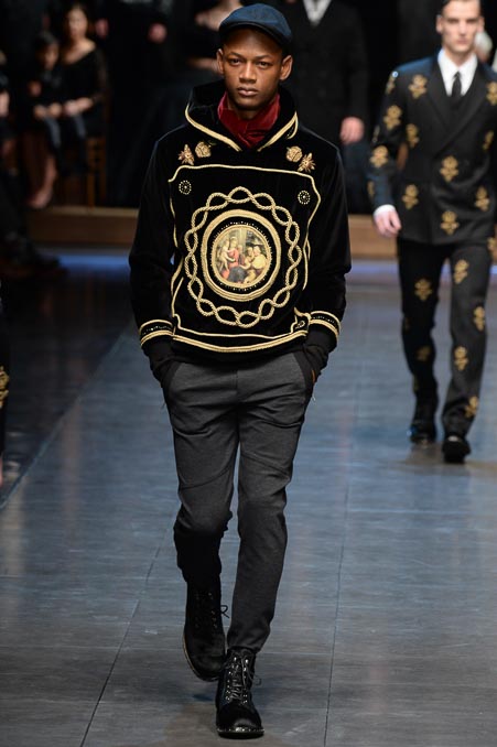 Модель 19 из мужской коллекции Dolce & Gabbana осень-зима 2015-2016